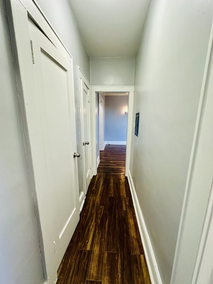 227 North Oraton Parkway #302 - Photo 4 of 10