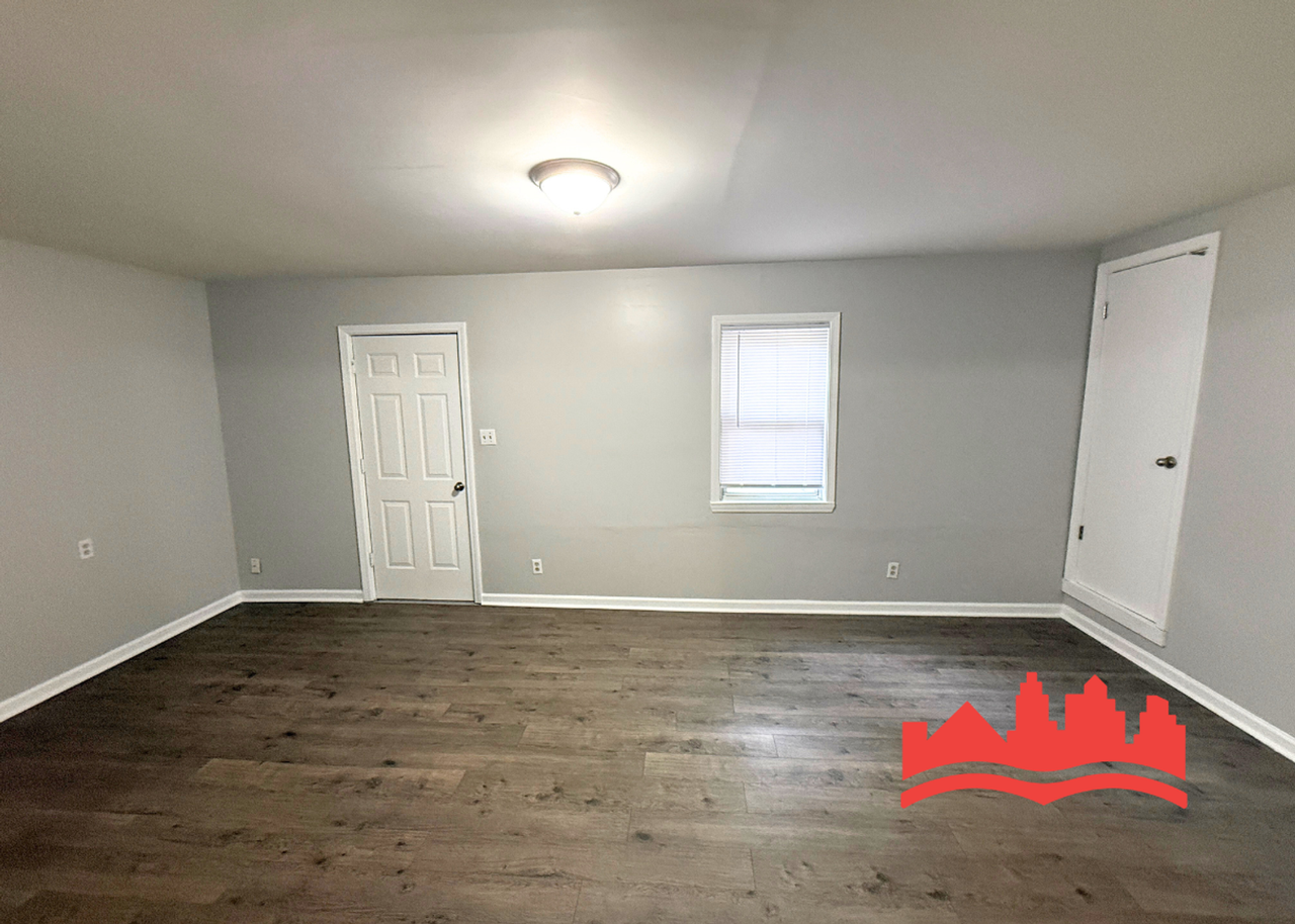 1545 Duke St - Photo 6 of 18