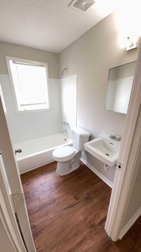 2253 Marble Ave - Photo 4 of 6