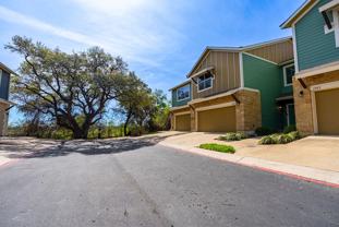 516 E Slaughter Ln - Photo 1 of 1