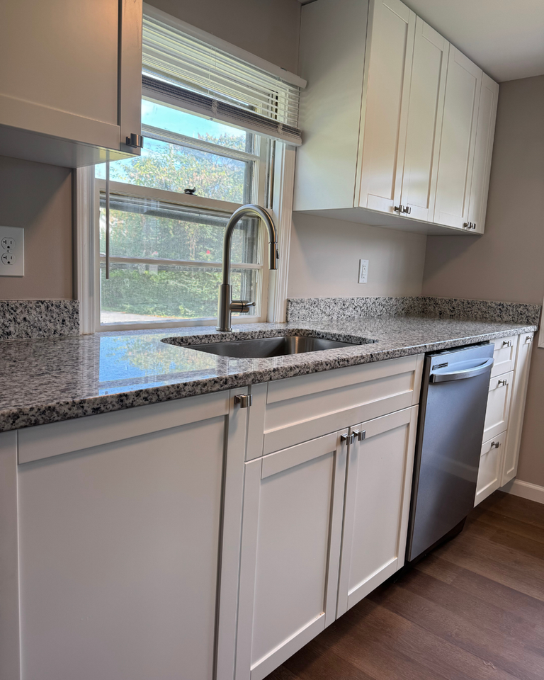 2205 Easley Ave - Photo 5 of 22