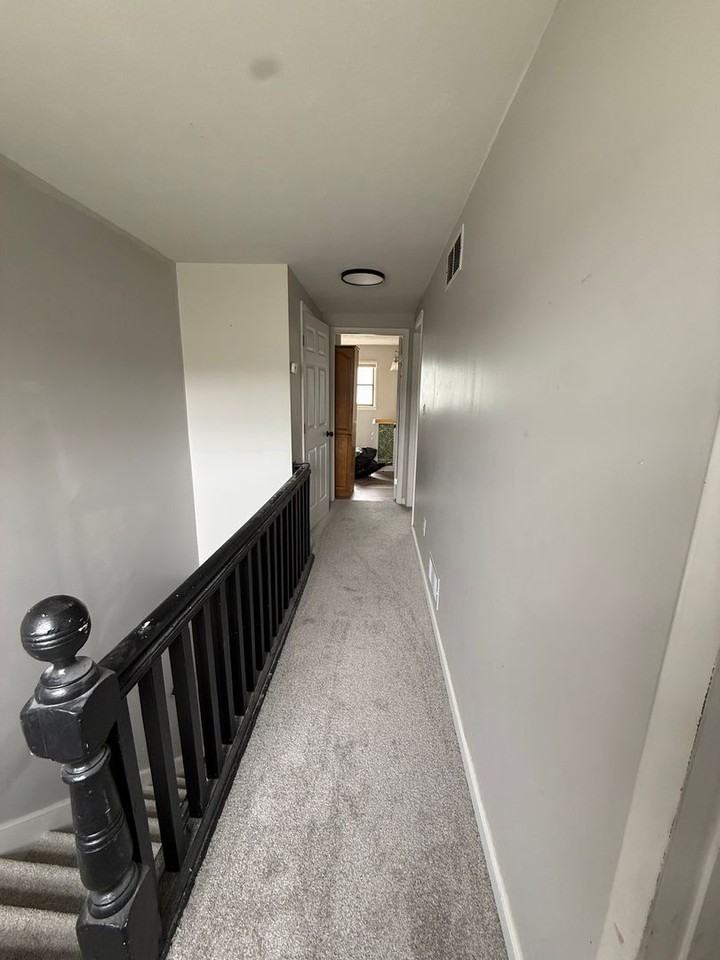 1393 Leishman Ave - Photo 6 of 7