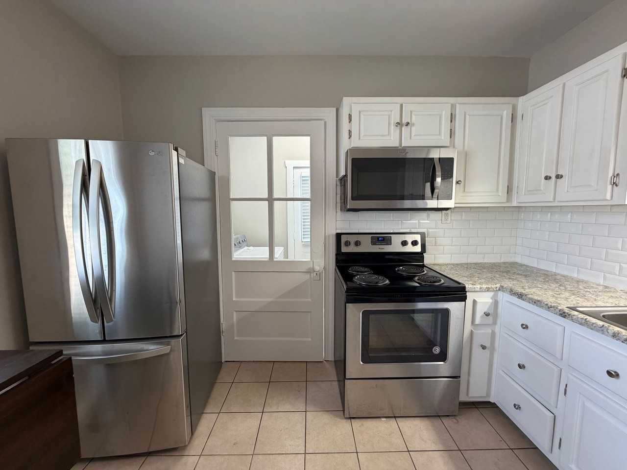 23 Oak St Ne - Photo 6 of 19