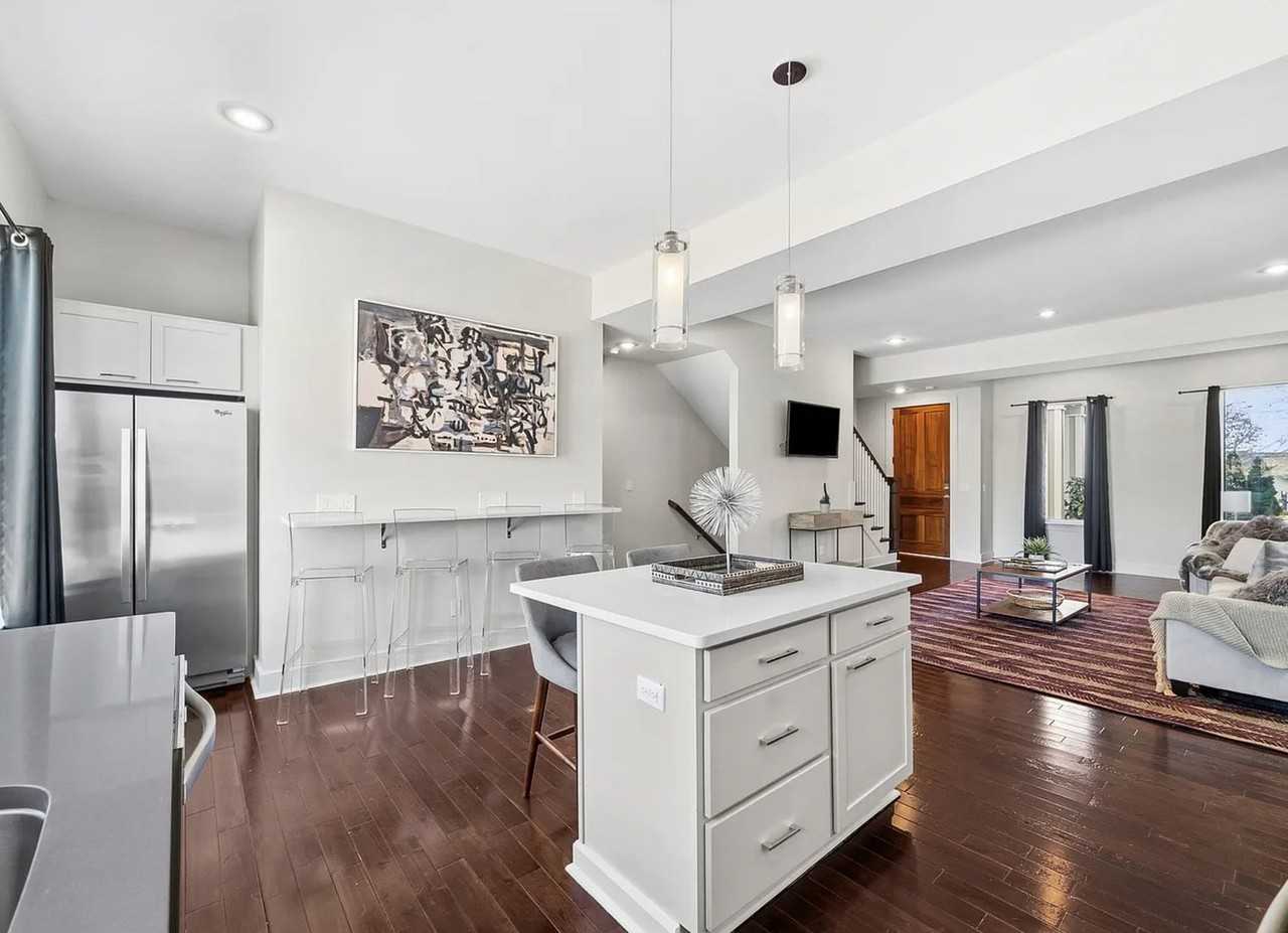 1240 2nd Ave S - Photo 7 of 24