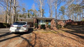 1132 Meadow Dr - Photo 1 of 1