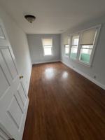 featured image of 960 W Delaware Ave