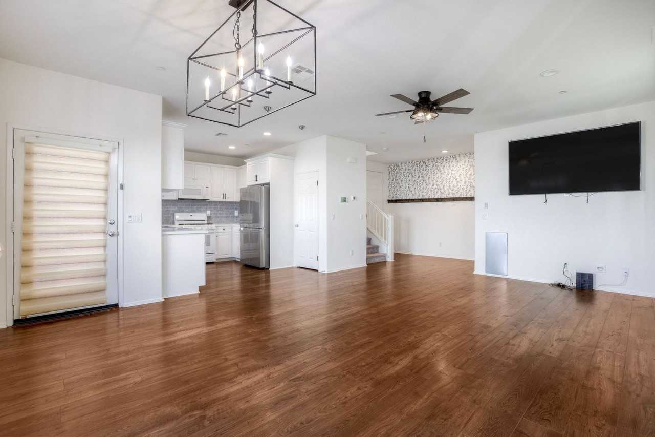 35229 Persano Pl - Photo 6 of 22