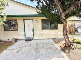 featured image of N Raymond Pl