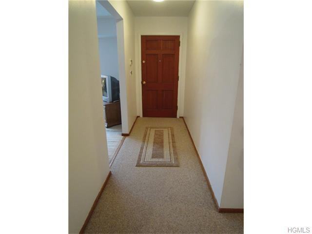 53 Eberling Dr - Photo 2 of 20