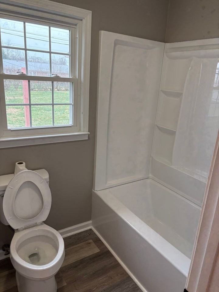 48 Greenlawn Dr - Photo 4 of 7