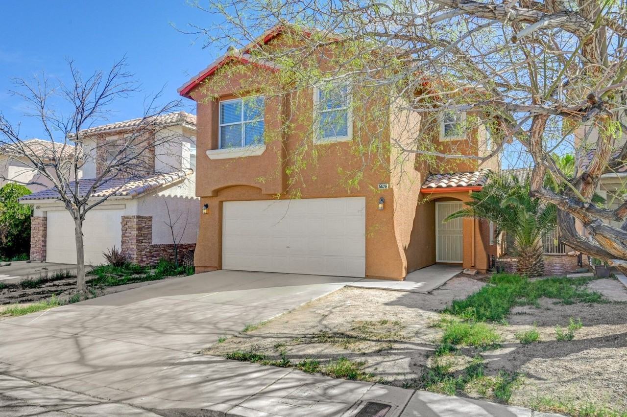 5626 Doubleday St - Photo 2 of 46