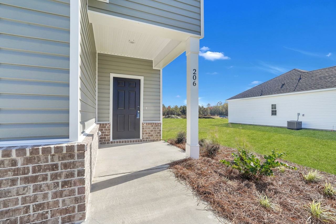 206 Glick Way - Photo 5 of 41