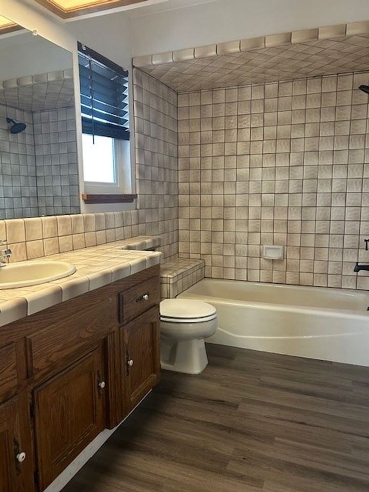 9400 Hemingway Pl - Photo 7 of 7