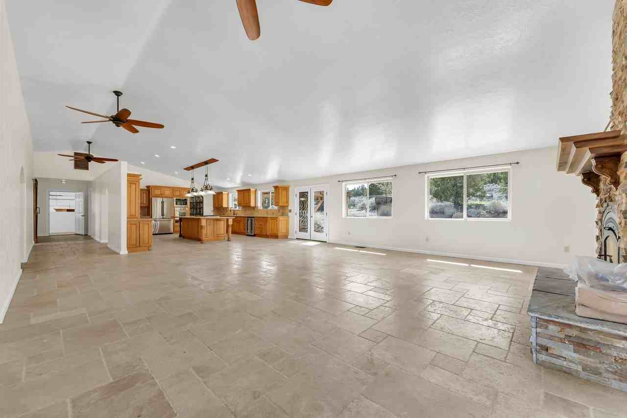 155 Pioche Rd - Photo 6 of 47