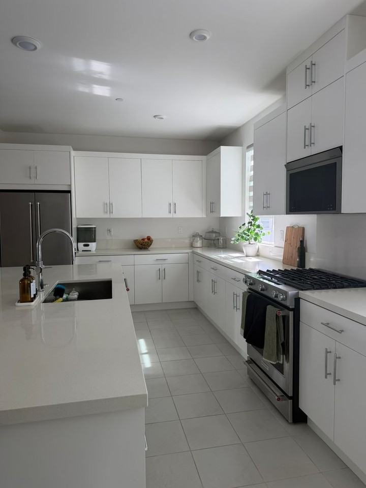 2724 Everly Dr - Photo 2 of 29