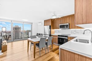 featured image of 1515 Liona St #3307