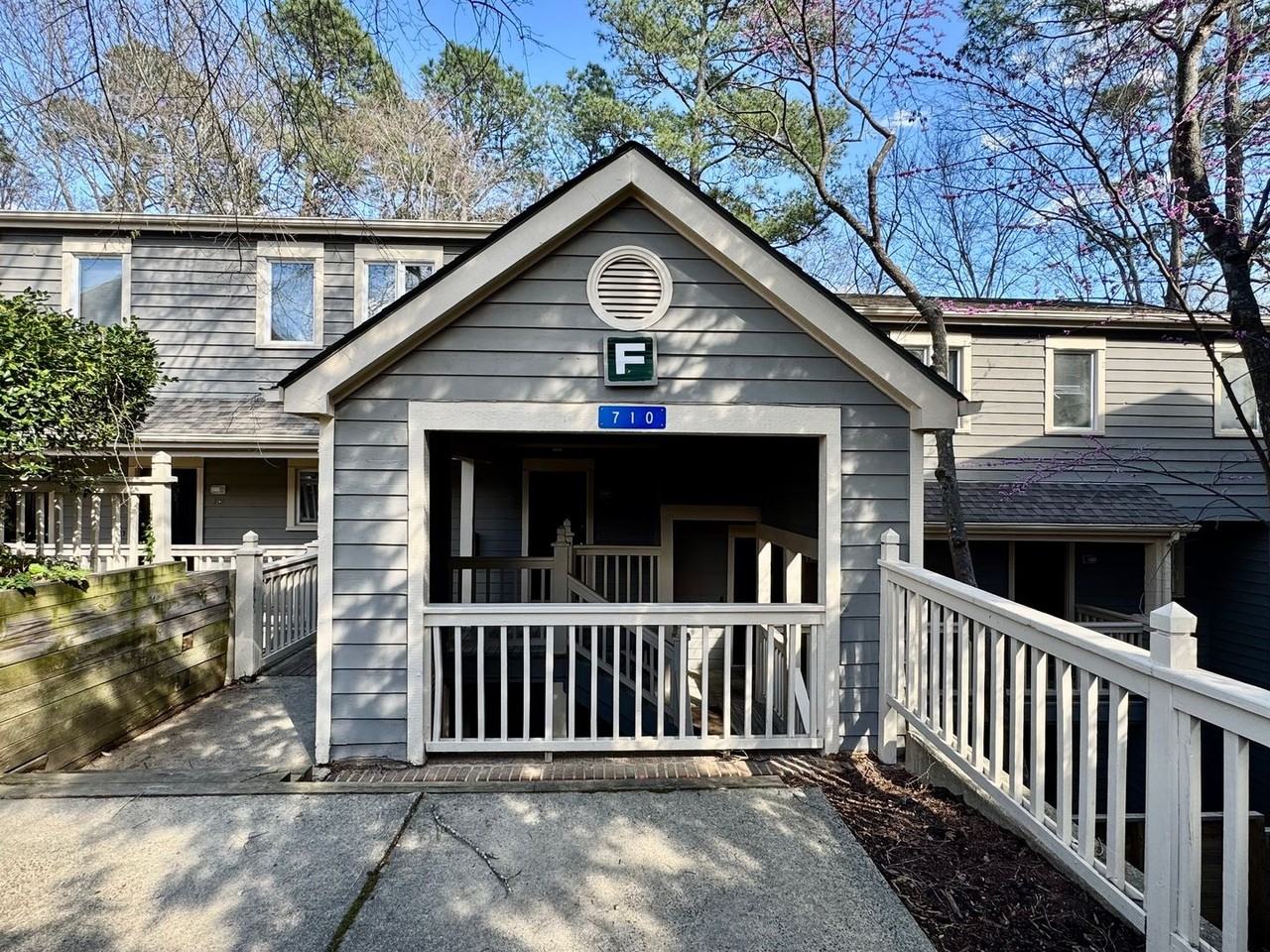 710 Martin Luther King Junior Blvd - Photo 2 of 16