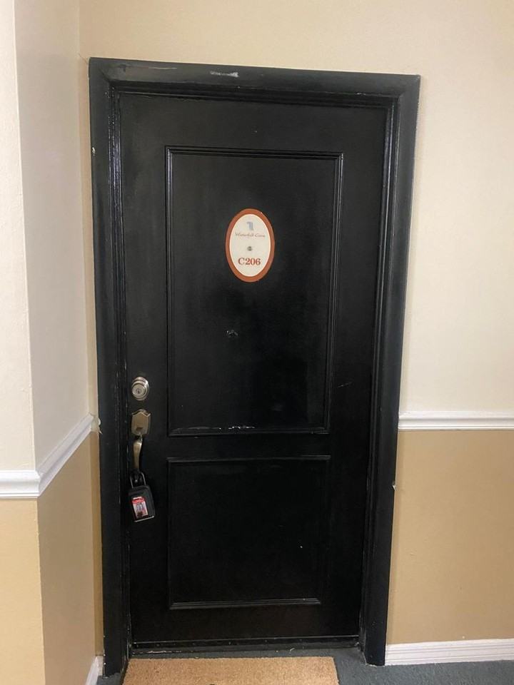 1695 Lee Rd - Photo 3 of 17