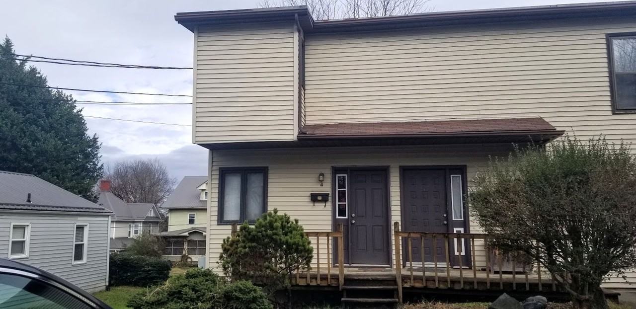 1010 Buffalo St #3 - Photo 2 of 24