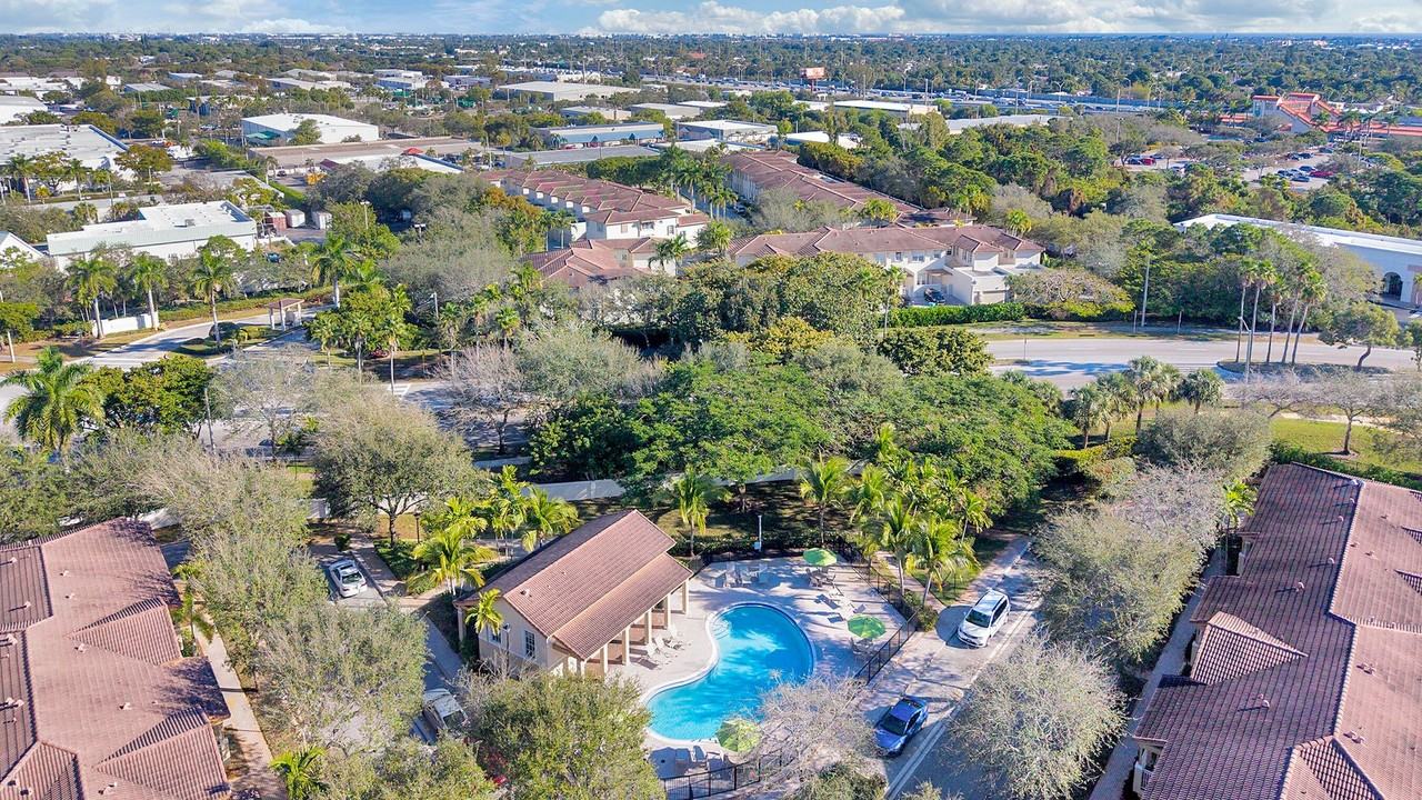 1166 Sw 158th Way #4-6 - Photo 2 of 35