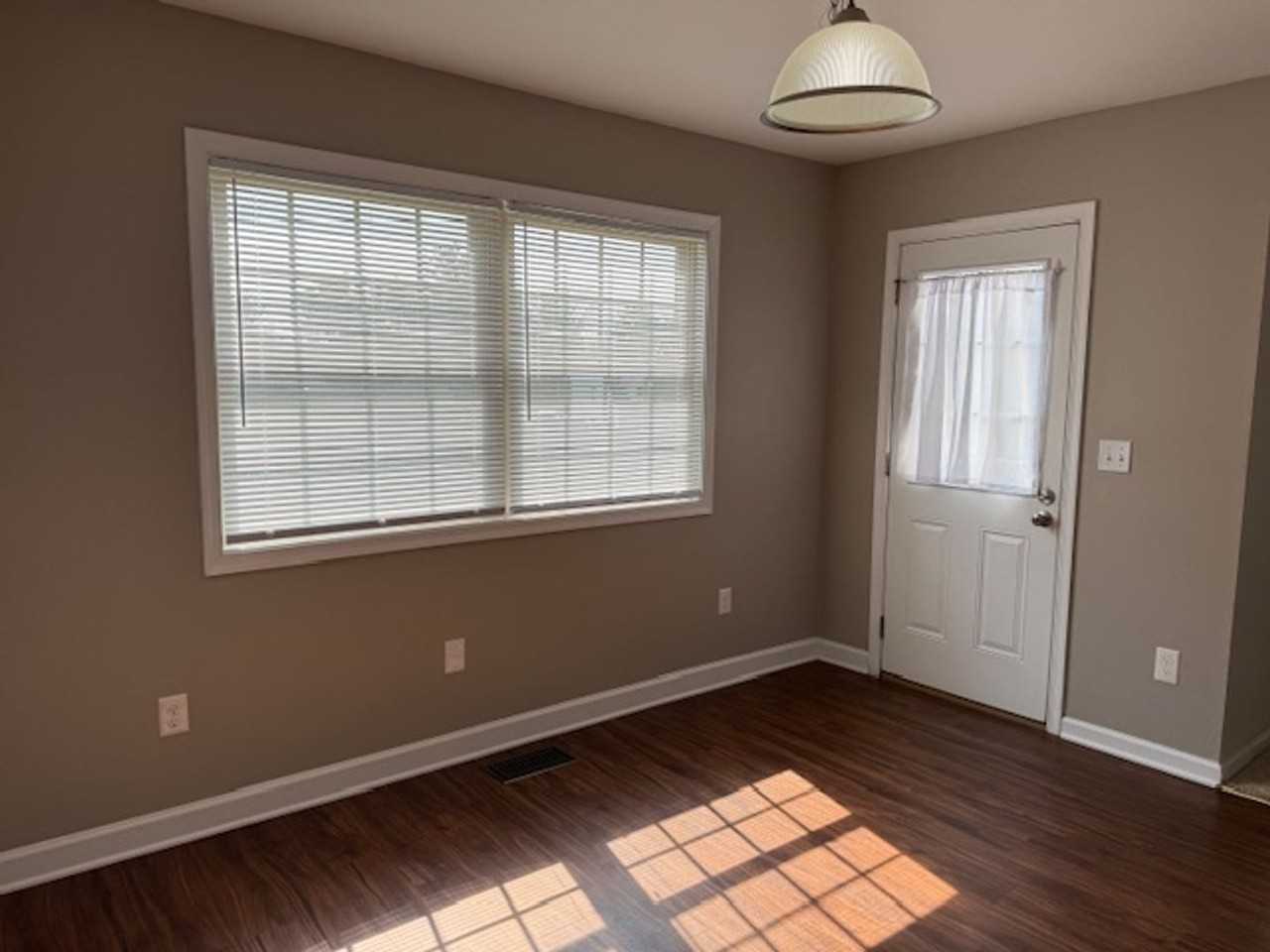 40 Engle Ln - Photo 6 of 25