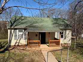 Vondera Ave - Photo 1 of 1