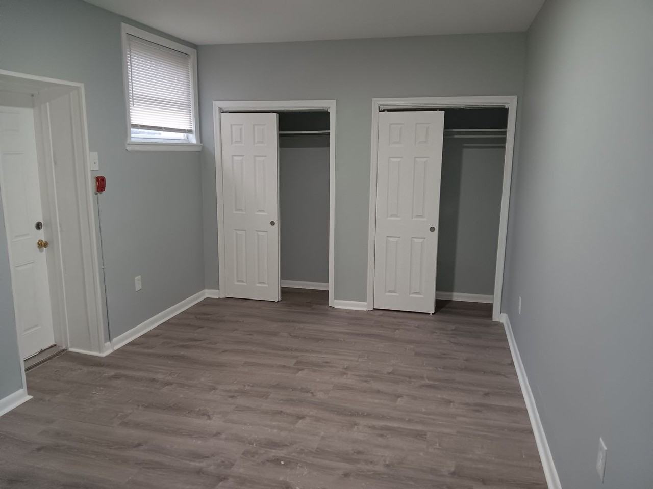 2607 Cecil B Moore Ave - Photo 5 of 14