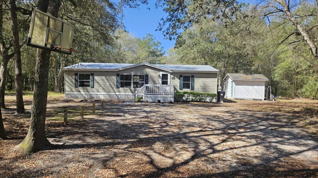 2620 Indigo Ave - Photo 2 of 21