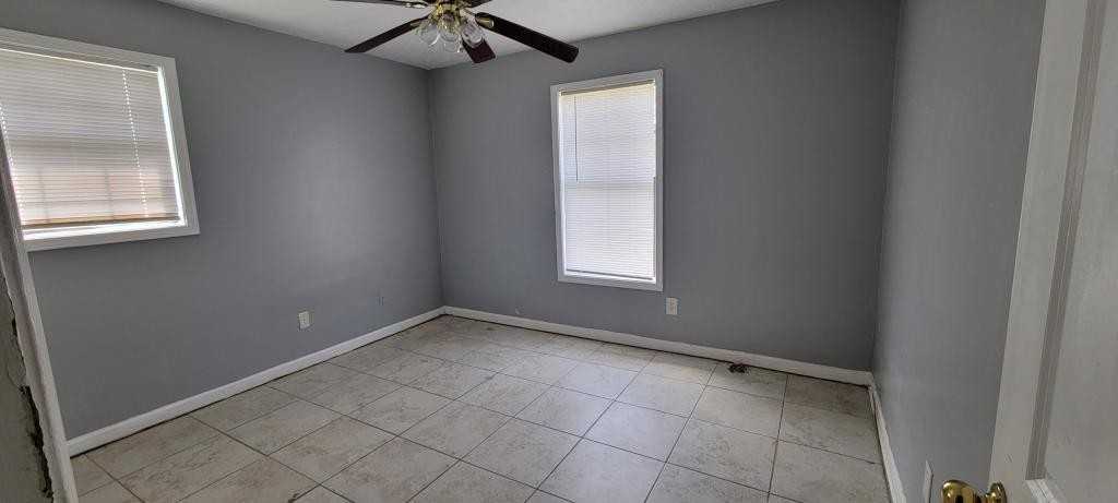 742 Still Lake Dr - Photo 4 of 9