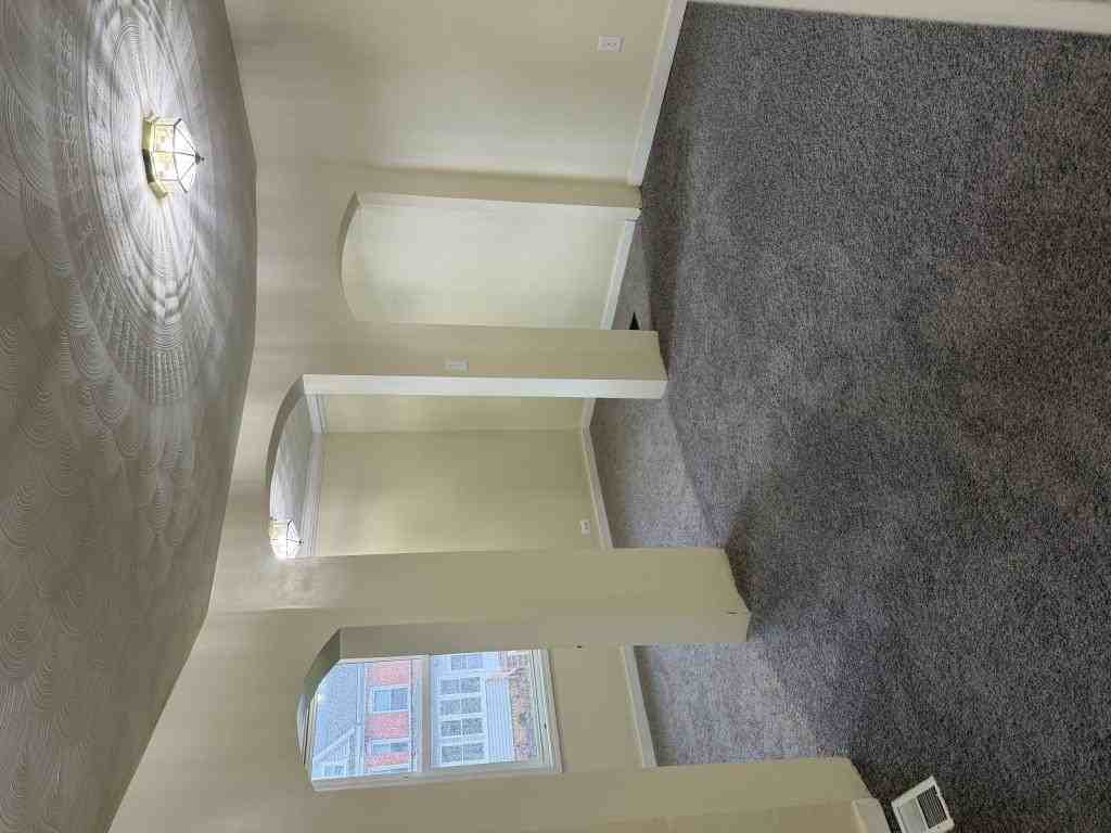 108 N 11th Ave #FL2 - Photo 6 of 11