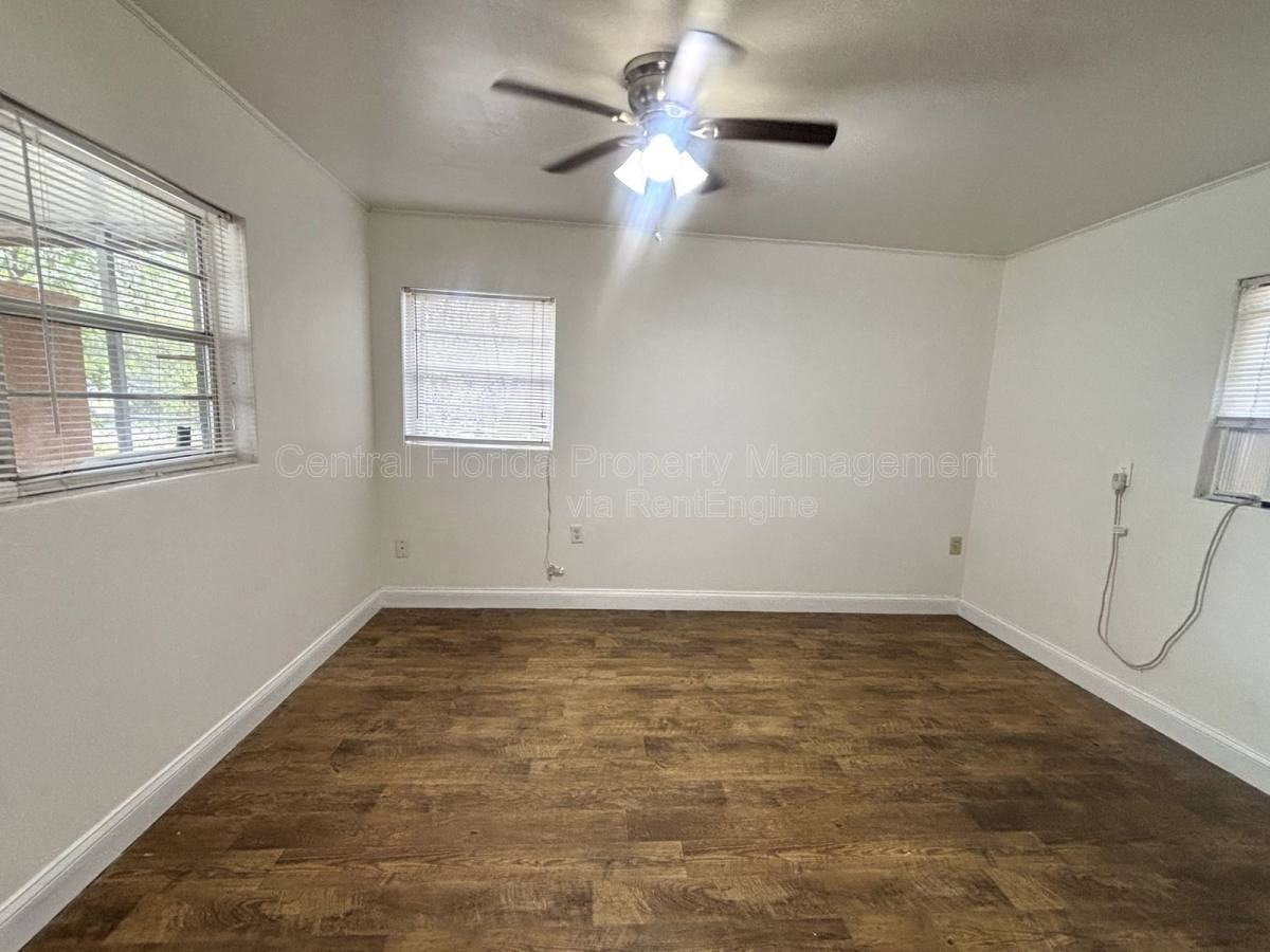 1212 Jamajo Blvd #C - Photo 5 of 7