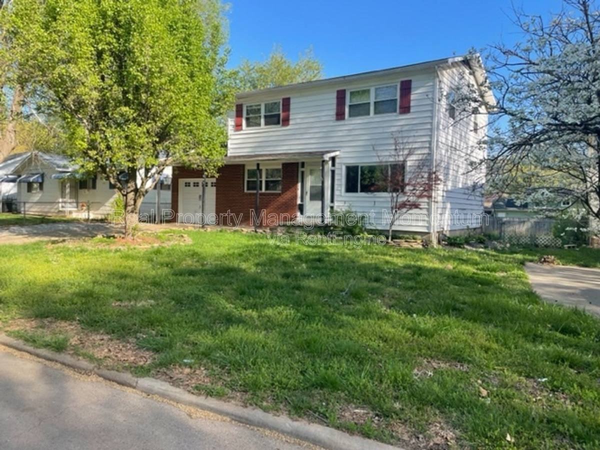 603 E Greenwood St - Photo 3 of 10