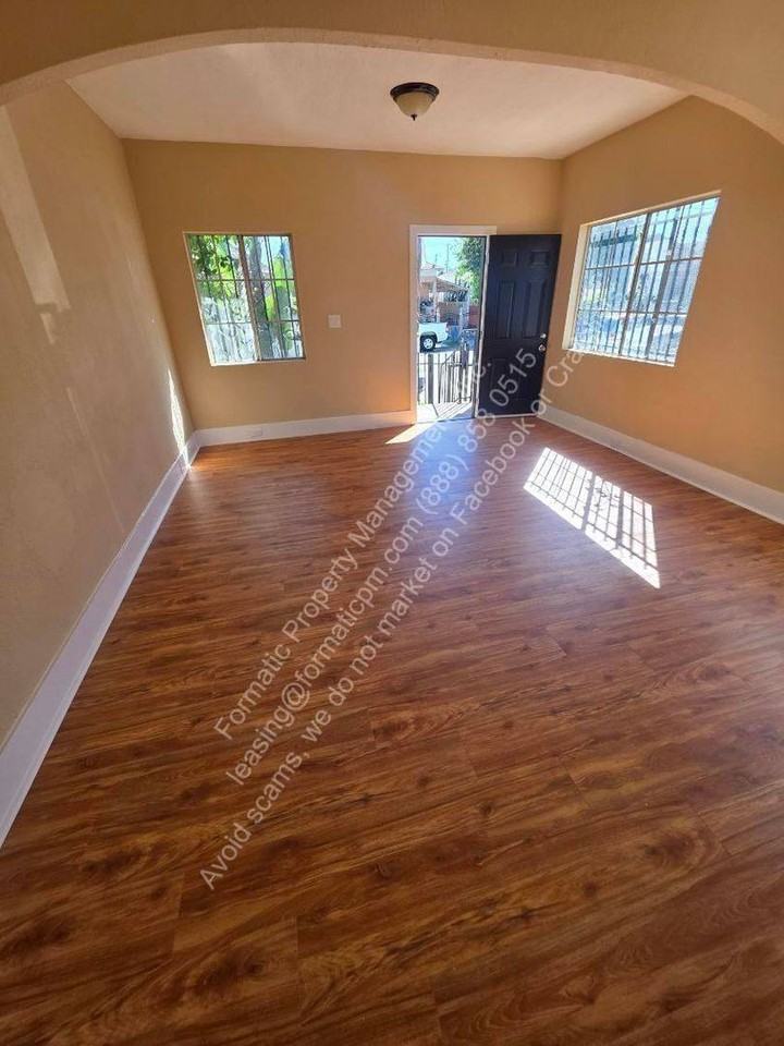 1285 E Martin Luther King Jr Blvd - Photo 2 of 5