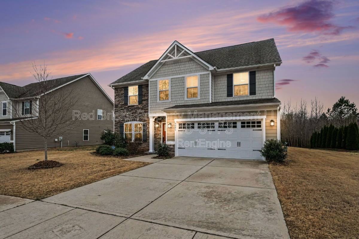 5095 Crabapple Ln - Photo 3 of 7