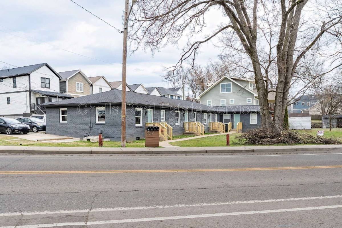 922 Morrow Rd #2 - Photo 3 of 10