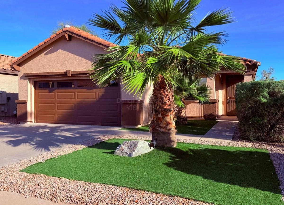6650 W Megan St - Photo 2 of 10