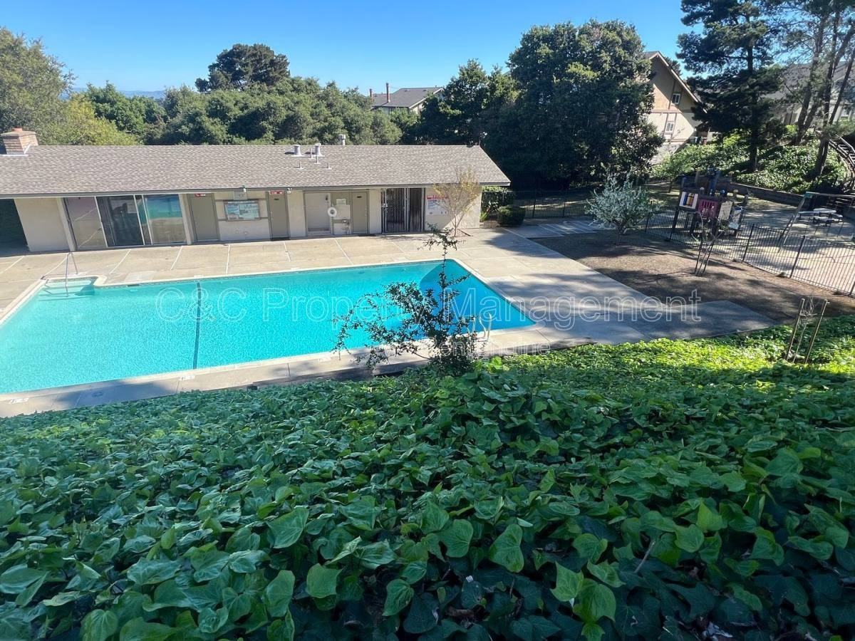 1252 Marionola Way - Photo 2 of 10