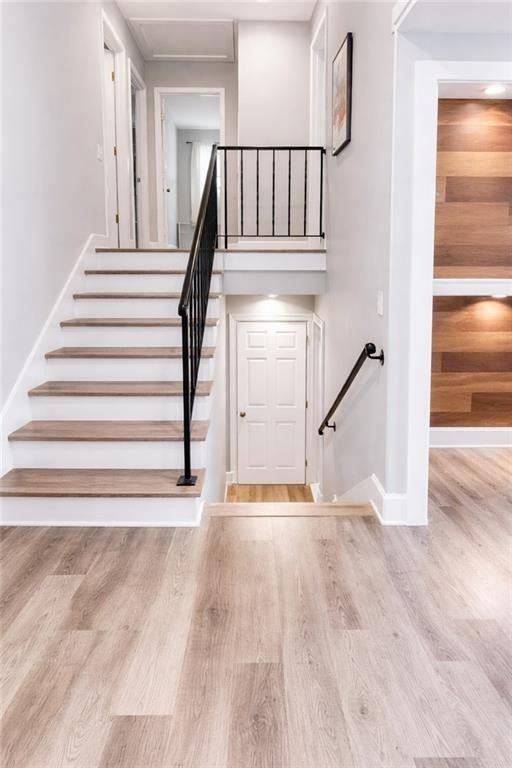 3749 Pin Oak Cir - Photo 7 of 22