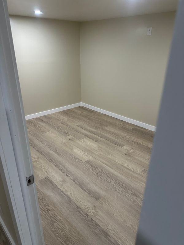 2625 Girard Ave - Photo 5 of 9