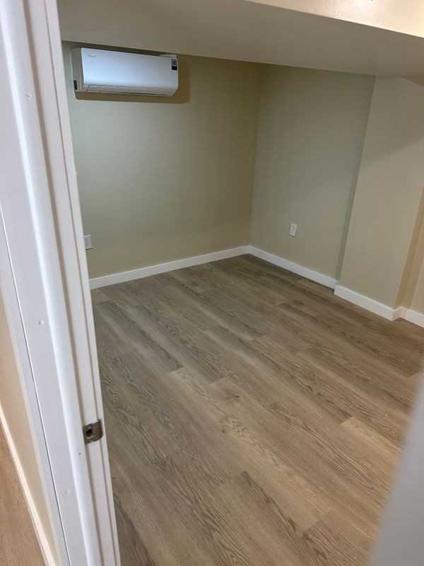 2625 Girard Ave - Photo 7 of 9