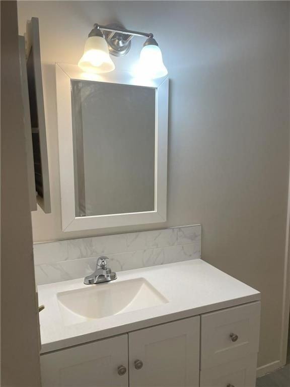 398 Prince Of Wales - Photo 7 of 11