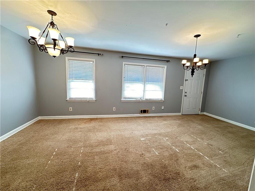 364 Navarre Dr - Photo 4 of 21