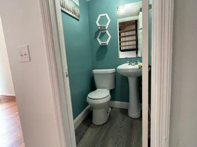 3882 Parklane Dr - Photo 5 of 8