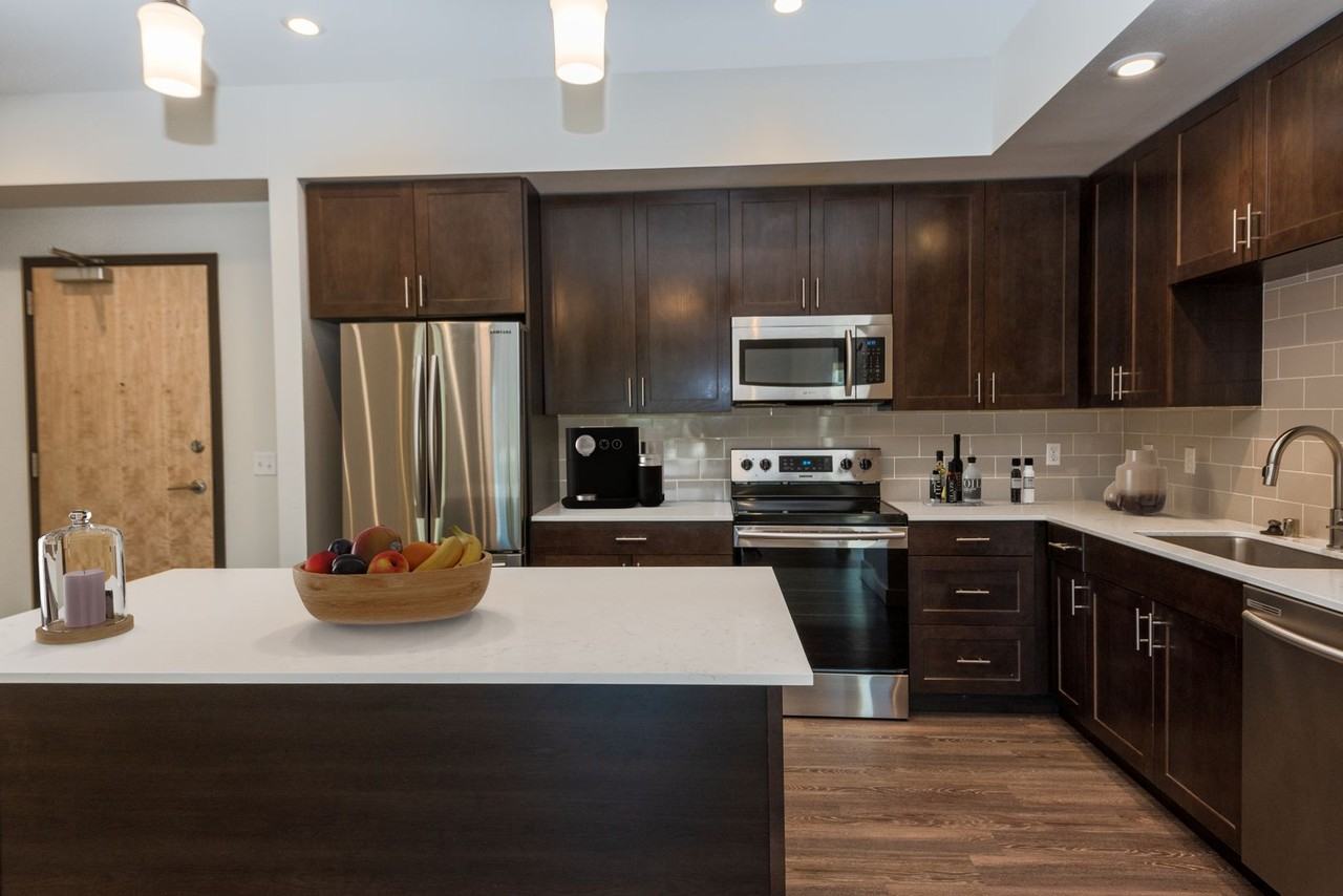 One 11 Lofts - Photo 3 of 50