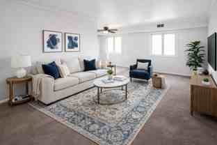 325 N Craig St #504 - Photo 1 of 1