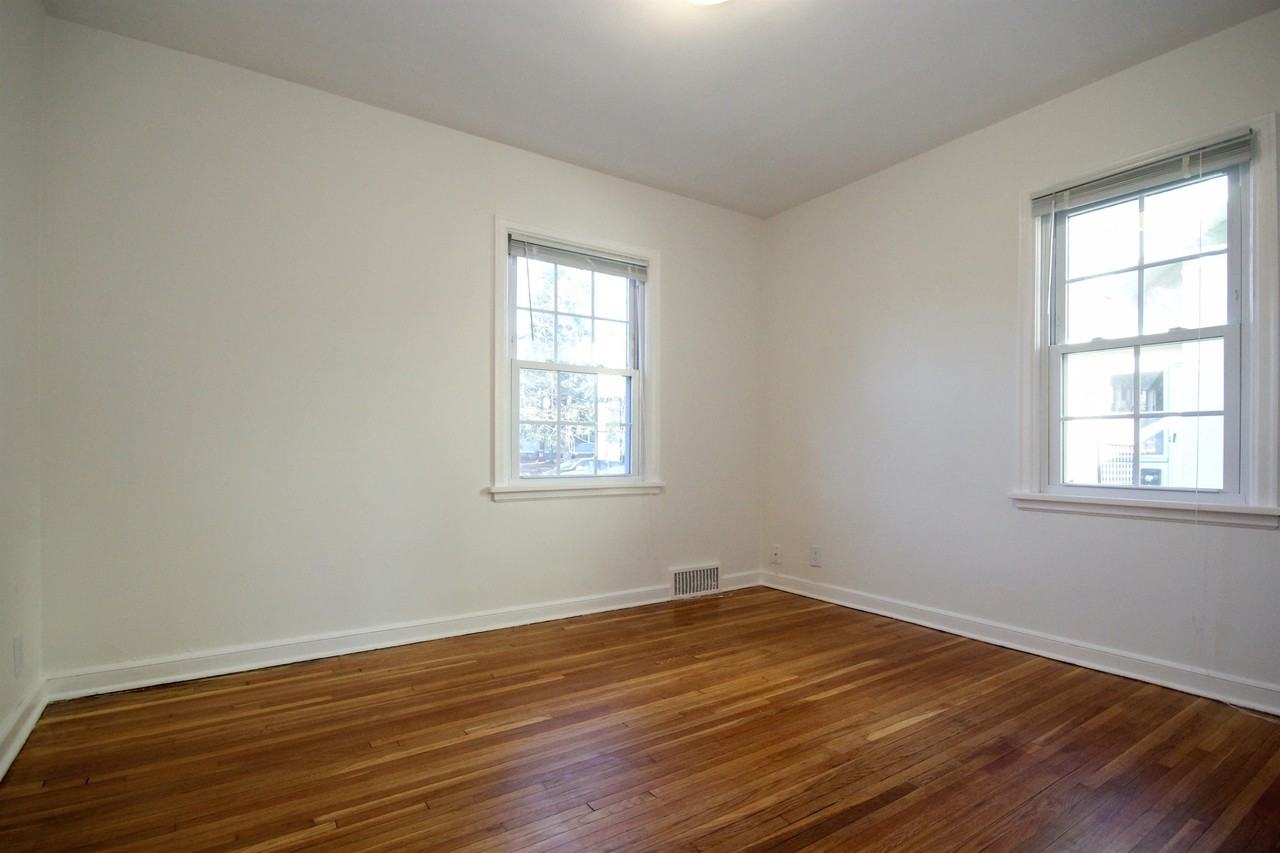 1278 Sargent Ave #15119073 - Photo 2 of 28