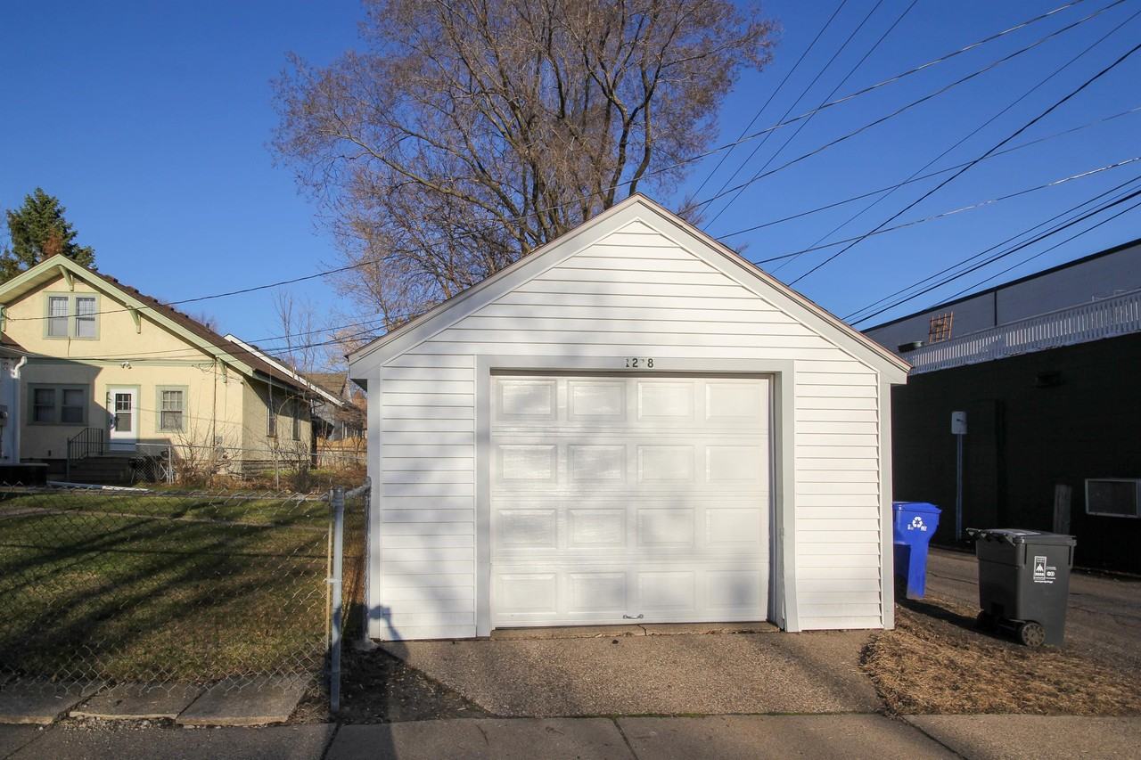 1278 Sargent Ave #15119073 - Photo 4 of 28