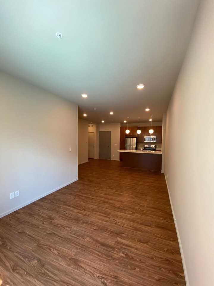 Highline 2 - Photo 4 of 50