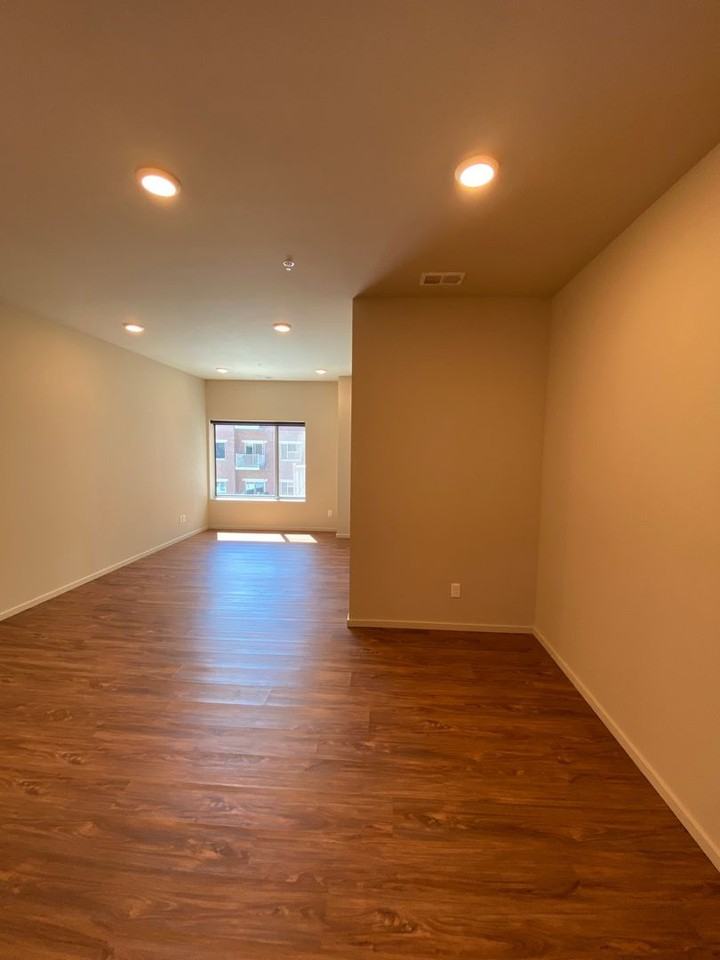 Highline 2 - Photo 5 of 50