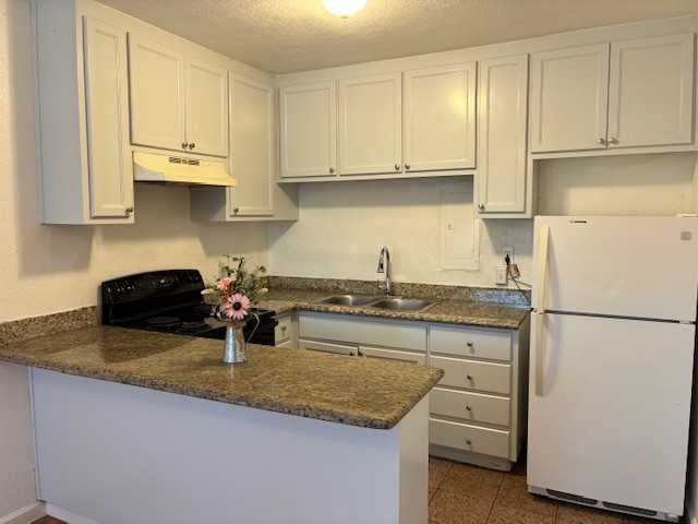 202 Maple St #C - Photo 5 of 20